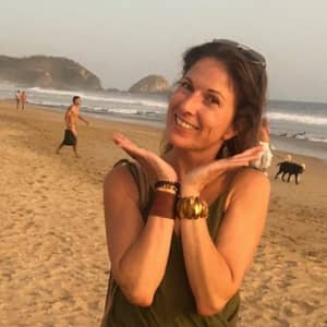 Sitter Profile Image: Philippa C.