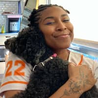 Sitter Profile Image: Bailey H.