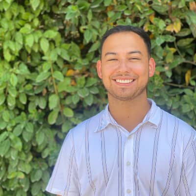 Sitter Profile Image: Joshua G.