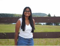 Sitter Profile Image: Maya H.