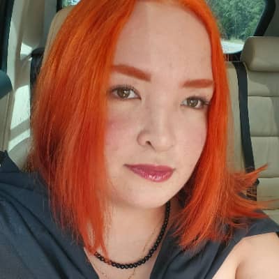 Sitter Profile Image: MIRRA I.