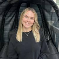 Sitter Profile Image: Lindsey Z.