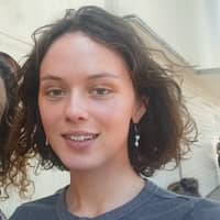 Sitter Profile Image: Danielle S.