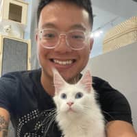 Sitter Profile Image: Che Yu L.
