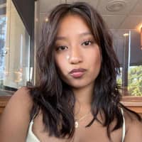 Sitter Profile Image: Mariana B.