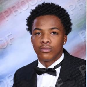 Sitter Profile Image: Malique R.