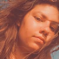 Sitter Profile Image: Alexis H.