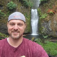 Sitter Profile Image: Vincent L.