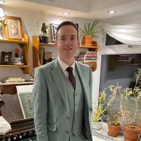 Sitter Profile Image: Greg R.