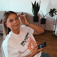 Passarens profilbild: Madeleine S.