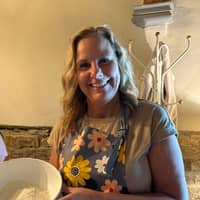 Sitter Profile Image: Michele L.