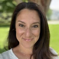 Sitter Profile Image: Dina M.