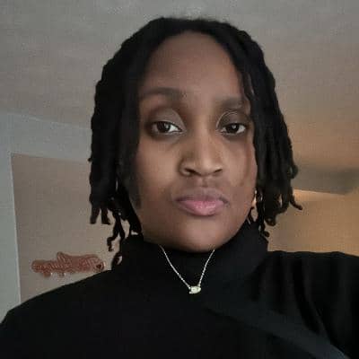 Sitter Profile Image: Letitia B.