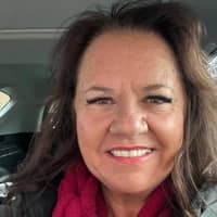 Sitter Profile Image: Shelli T.