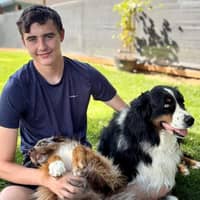 Sitter Profile Image: Shawn R.