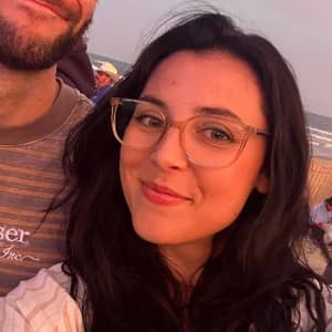 Sitter Profile Image: Lily M.