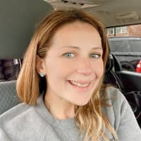 Sitter Profile Image: Shannon V.