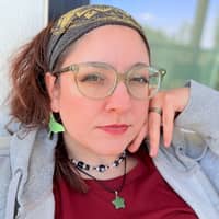 Sitter Profile Image: Grace M.