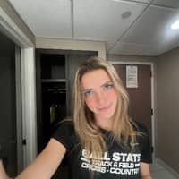 Sitter Profile Image: Shelby C.