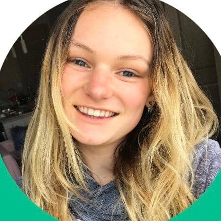 Sitter Profile Image: Macy W.