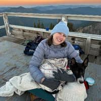 Sitter Profile Image: Rachel H.