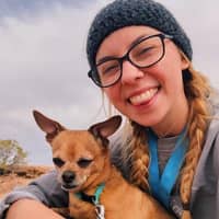 Sitter Profile Image: Taylor R.