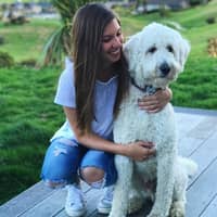 Sitter Profile Image: Nicole U.