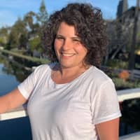 Sitter Profile Image: Mia F.