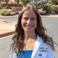 Sitter Profile Image: Kelly G.