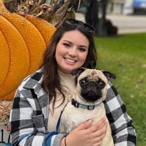 Sitter Profile Image: Emily L.