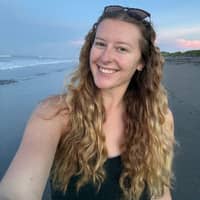 Sitter Profile Image: Allison S.