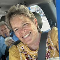 Sitter Profile Image: Tacey B.