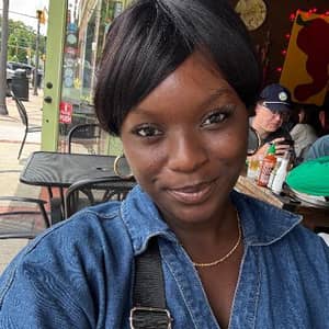 Sitter Profile Image: KeAnna D.