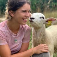 Sitter Profile Image: Gracie F.