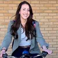 Sitter Profile Image: Fiona J.