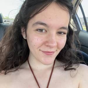 Sitter Profile Image: Bella M.