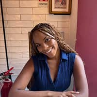 Sitter Profile Image: Yaxsarie V.