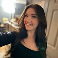 Sitter Profile Image: Jolie C.