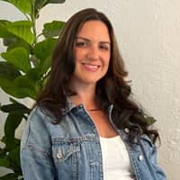 Sitter Profile Image: Sarinah G.