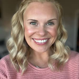 Sitter Profile Image: Chelsea H.