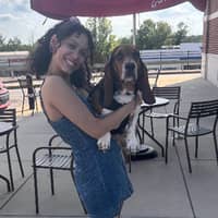 Sitter Profile Image: Lisa R.