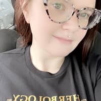 Sitter Profile Image: Holls C.