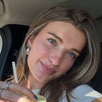 Sitter Profile Image: Kelly S.