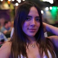 Sitter Profile Image: Luisa R.