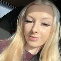 Sitter Profile Image: ashlyn r.