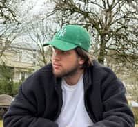 Sitter Profile Image: Denys P.