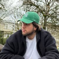 Sitter Profile Image: Denys P.
