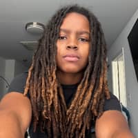 Sitter Profile Image: Layla B.