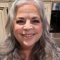 Sitter Profile Image: Dolores L.