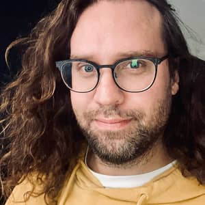 Sitter Profile Image: Örn Enok B.